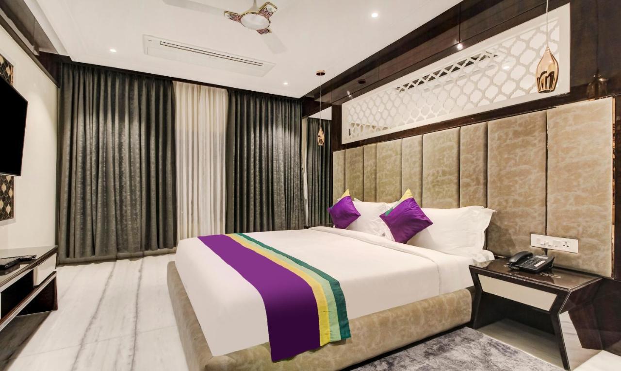 Treebo Premium Tahoora International Hotel Calcutta Eksteriør billede