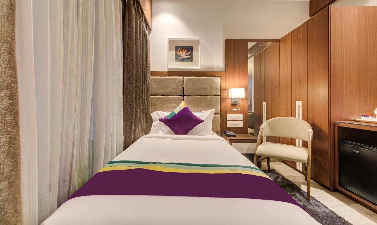 Treebo Premium Tahoora International Hotel Calcutta Eksteriør billede