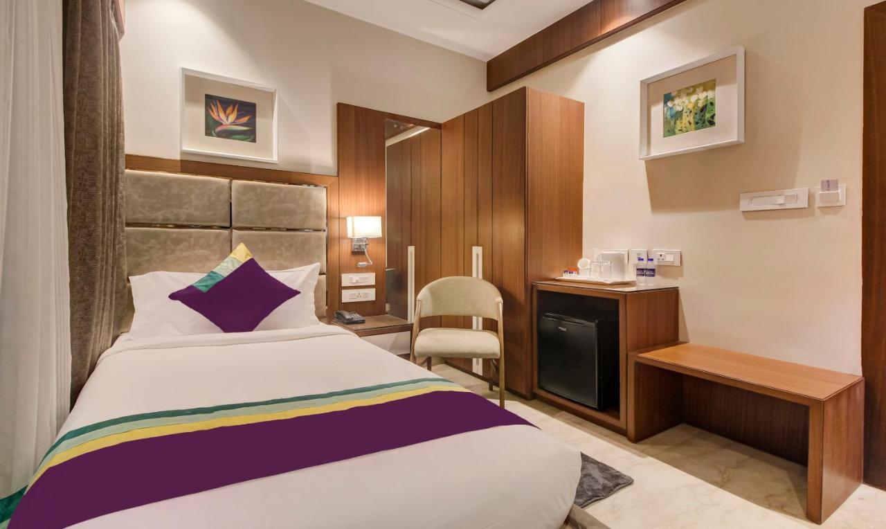 Treebo Premium Tahoora International Hotel Calcutta Eksteriør billede