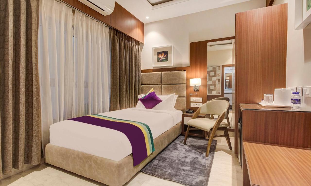 Treebo Premium Tahoora International Hotel Calcutta Eksteriør billede