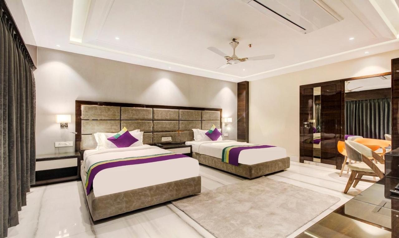 Treebo Premium Tahoora International Hotel Calcutta Eksteriør billede